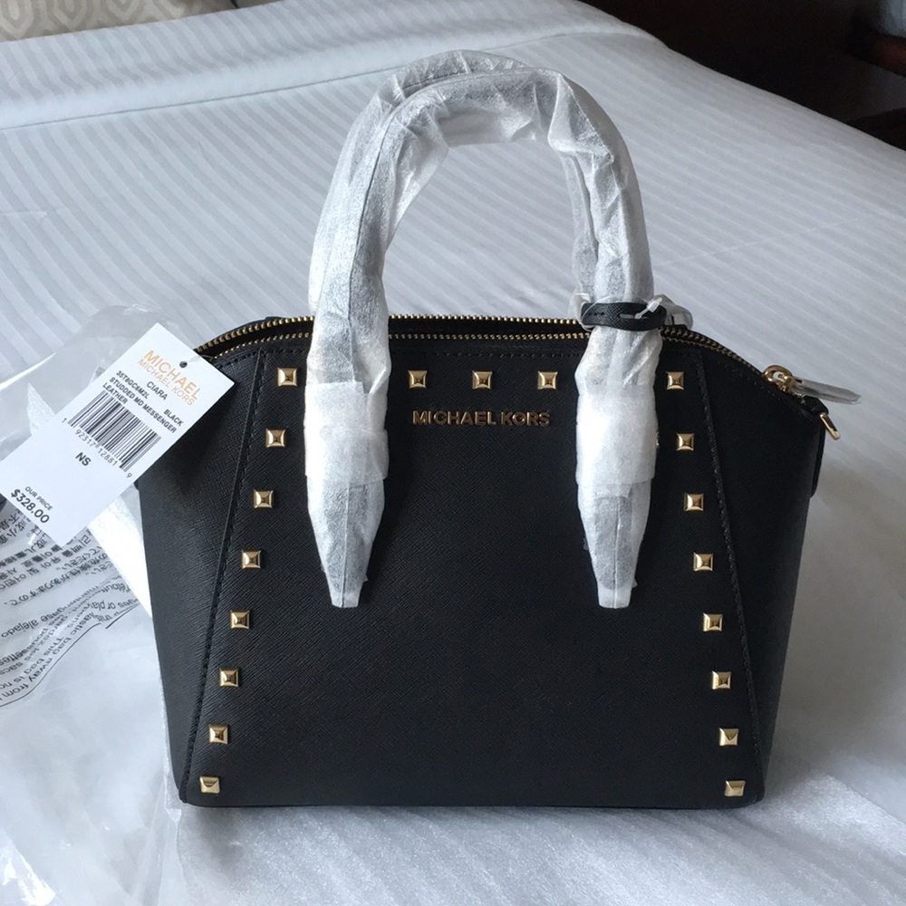 πNWT Michael Kors Studded Ciara Satchel - Picture 1 of 5